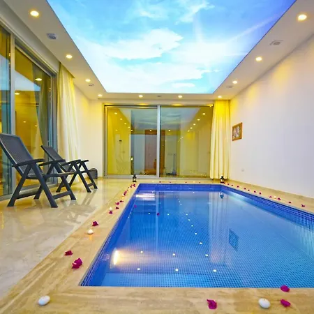 Sleeps 4 Pool Air Con Wifi T781702 Villa Kalkan
