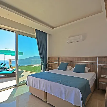 Villa Sleeps 4 Pool Air Con Wifi T781702 Kalkan