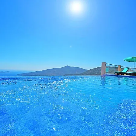 Sleeps 4 Pool Air Con Wifi T781702 *